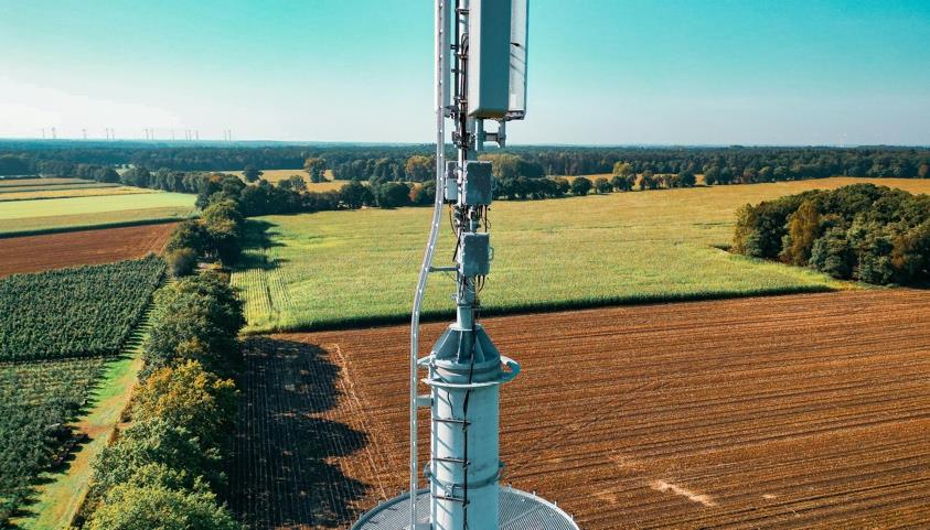 Telecom site and remote infrastructure supported by battery storage.